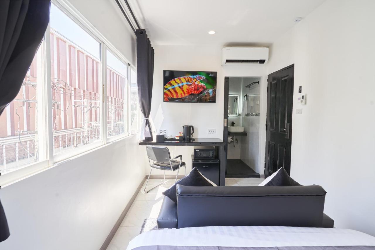 Thonglor Suites Hotel Bangkok Eksteriør billede