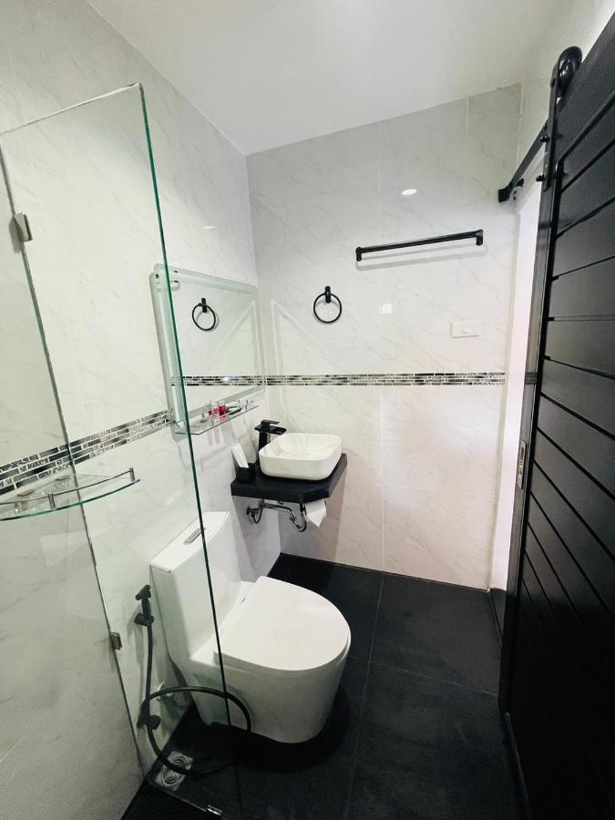 Thonglor Suites Hotel Bangkok Eksteriør billede