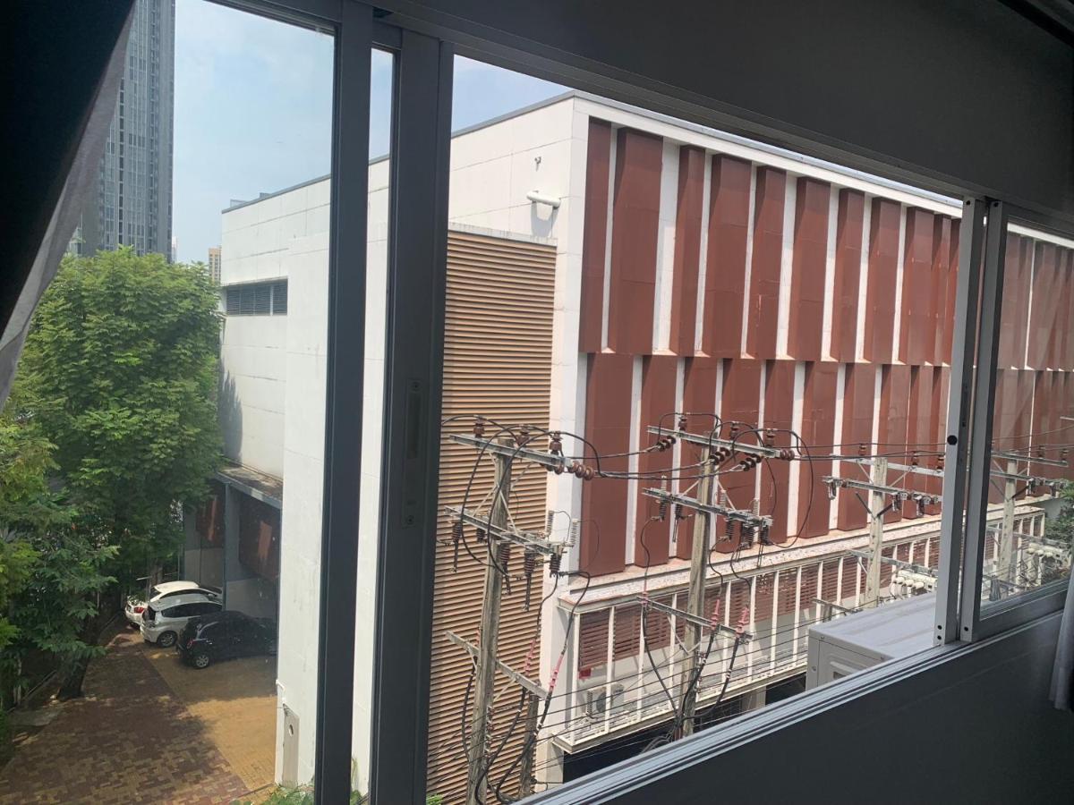 Thonglor Suites Hotel Bangkok Eksteriør billede