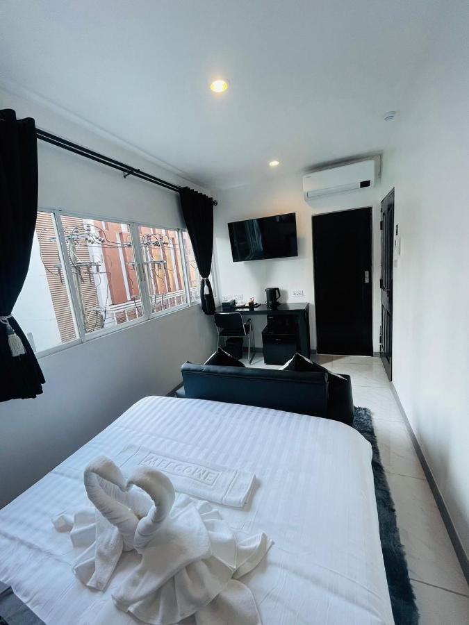 Thonglor Suites Hotel Bangkok Eksteriør billede