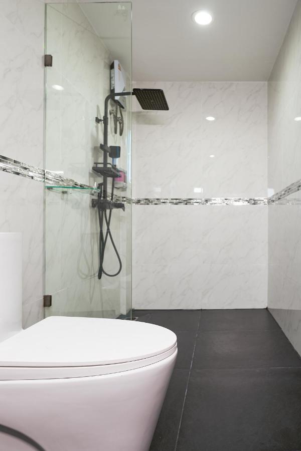 Thonglor Suites Hotel Bangkok Eksteriør billede